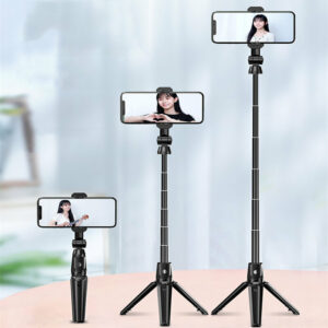 K21 Selfie Stick Tripod bluetooth Remote Control Foldable Light Weight Tripod 360 Degree Rotating Expandable Phone Holder